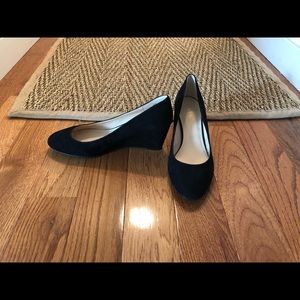 Nine West wedged Heel Black Women’s Sz 8.5